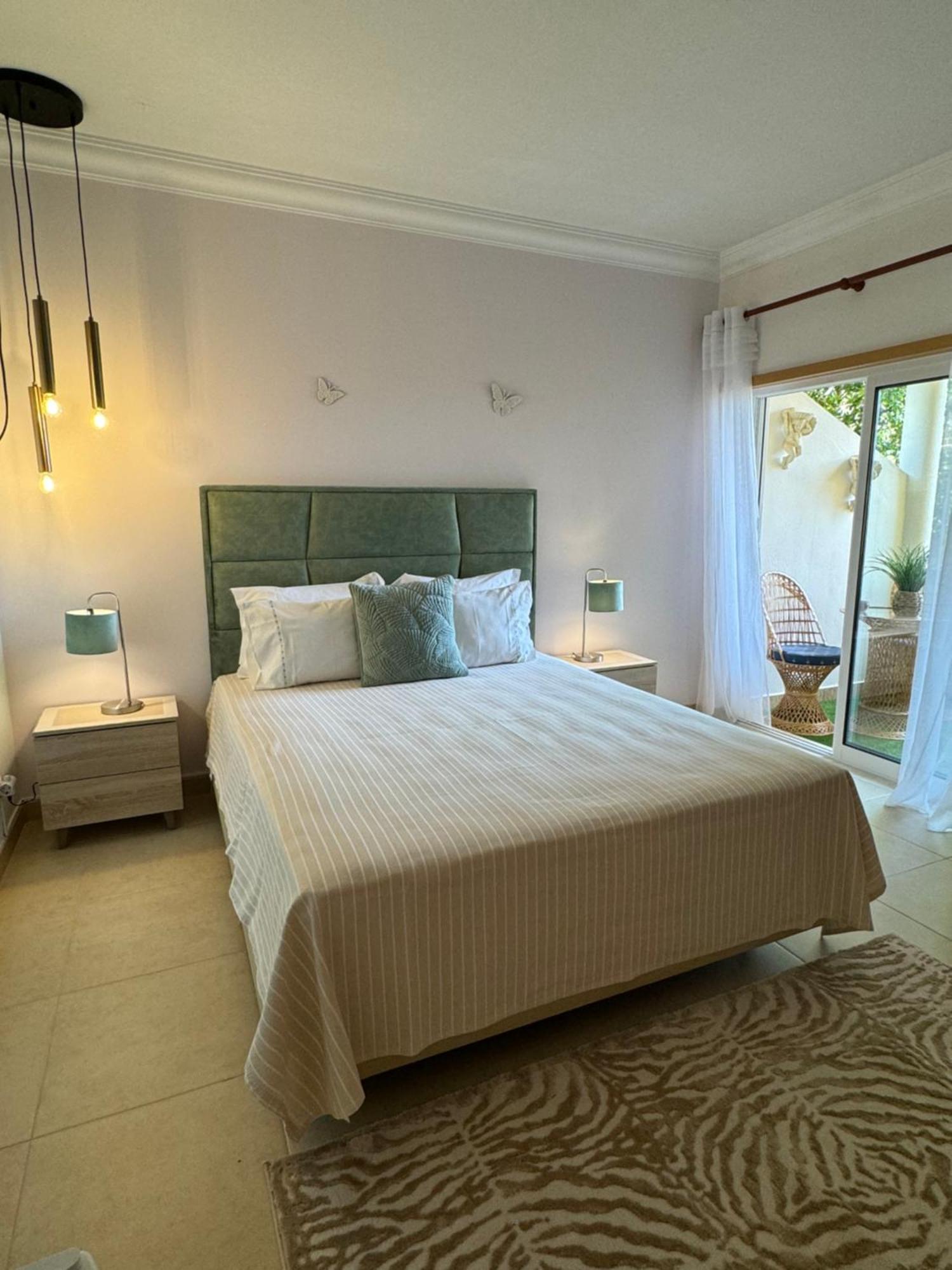 Lucie Lime Guesthouse Luz Eksteriør bilde